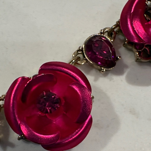 Betsey Johnson Fuchsia Rose Necklace - Picture 6 of 6